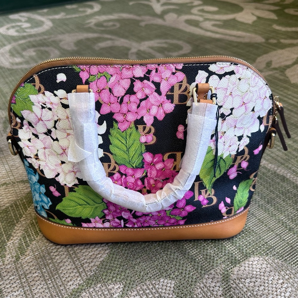 Dooney & Bourke Hydrangea Black Monogram Domed Zip Satchel NWT - Picture 4 of 15